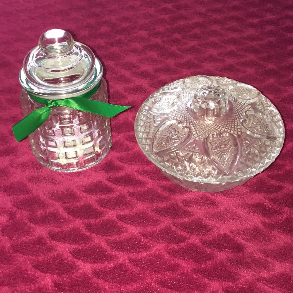 Beautiful Decorative Glass Serving/Candy Dishes